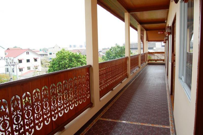 Your House 3 Guest House Chiang Mai Exterior photo